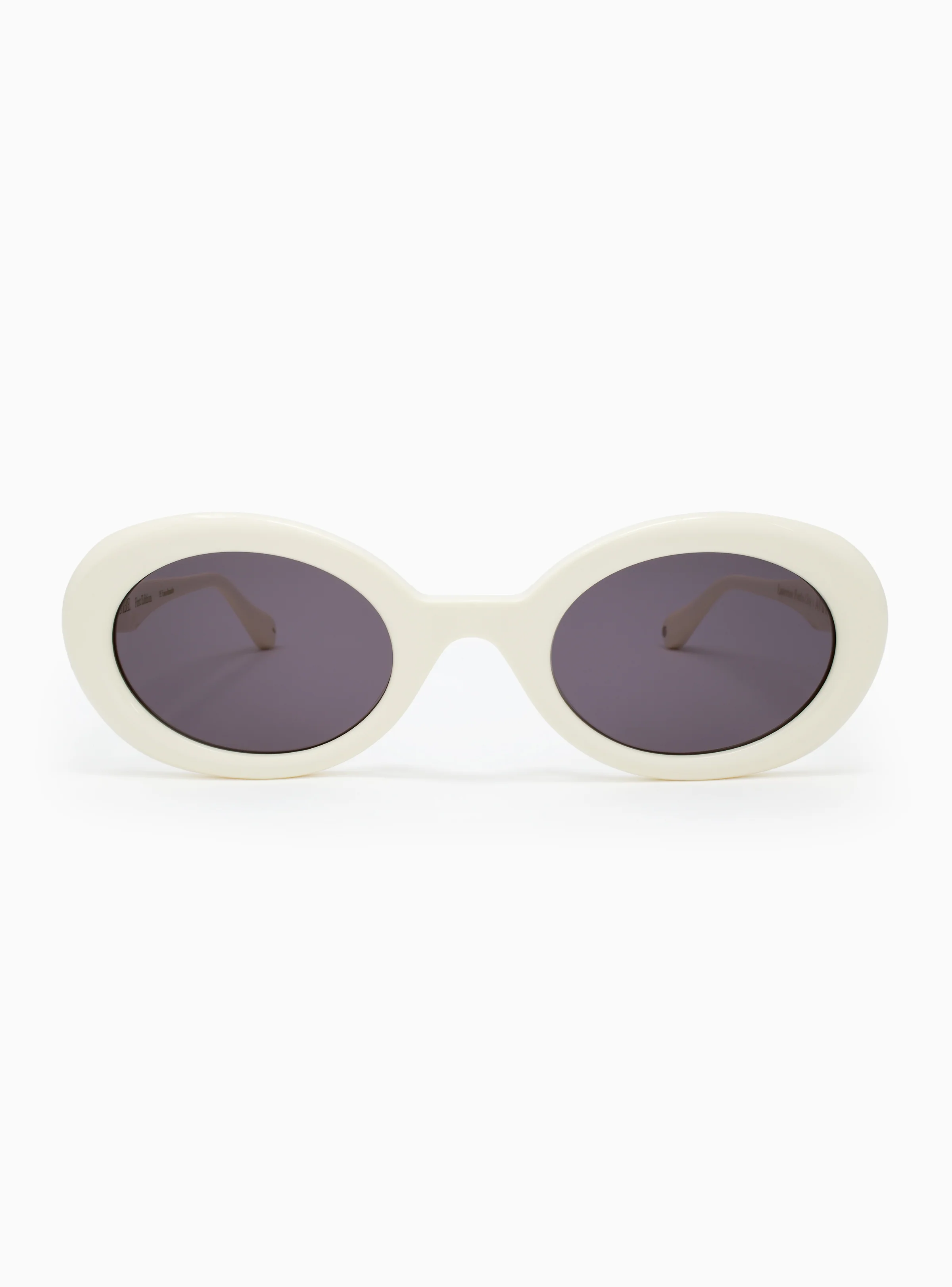 LAURENCE 02 - Image 19